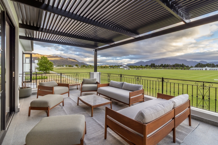 5 Bedroom Property for Sale in Val De Vie Estate Western Cape